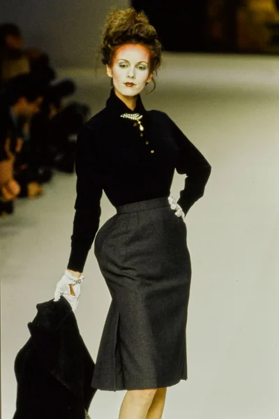 Look 23